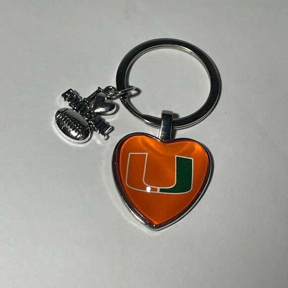 Miami Hurricanes NCAA I Love Football Keychain NEW - Picture 1 of 1